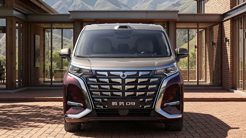 Обновлённый минивэн Denza D9 выходит на рынок: новая техника и до 10 экранов в салоне