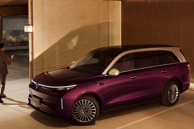 Роскошный кроссовер Wey V9X доступен к заказу: полный привод уже в базе и два варианта длины