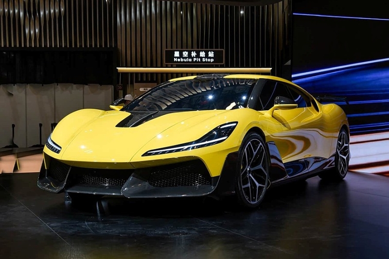 Суперкар Dreame Nebula Next 01 Jet Edition: ракетные ускорители и разгон до &laquo;сотни&raquo; за 0,9 с