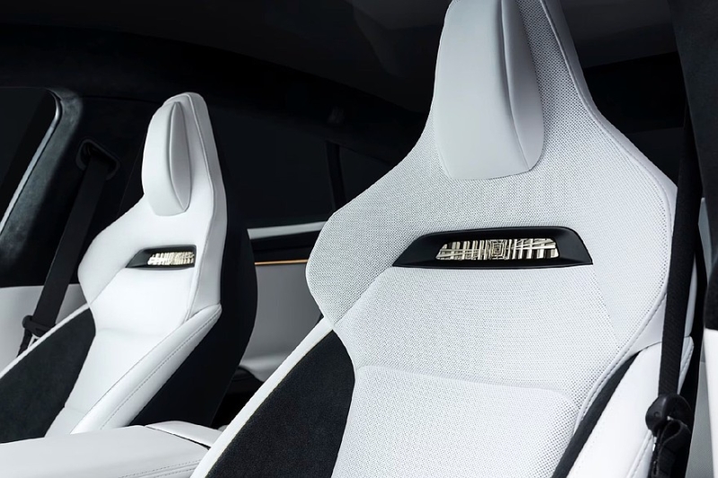 Tesla Model S и Model X обзавелись прощальными версиями Signature для VIP-клиентов