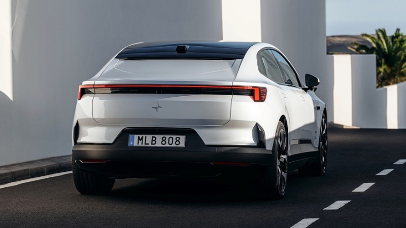 Кросс-лифтбек Polestar 4 получил приставку Coupe и более драйверское шасси