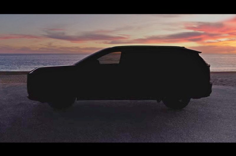 Lexus анонсировал большой кроссовер – премьера совсем скоро