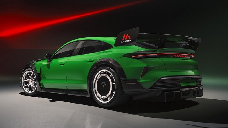 Прочь с дороги, Xiaomi! Новый рекорд Нюрбургринга от Porsche Taycan Turbo GT Manthey Kit
