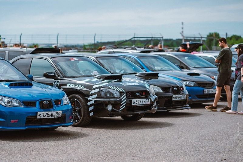 Самый полный привод: в подмосковное Мячково съехались экзотические модели Subaru