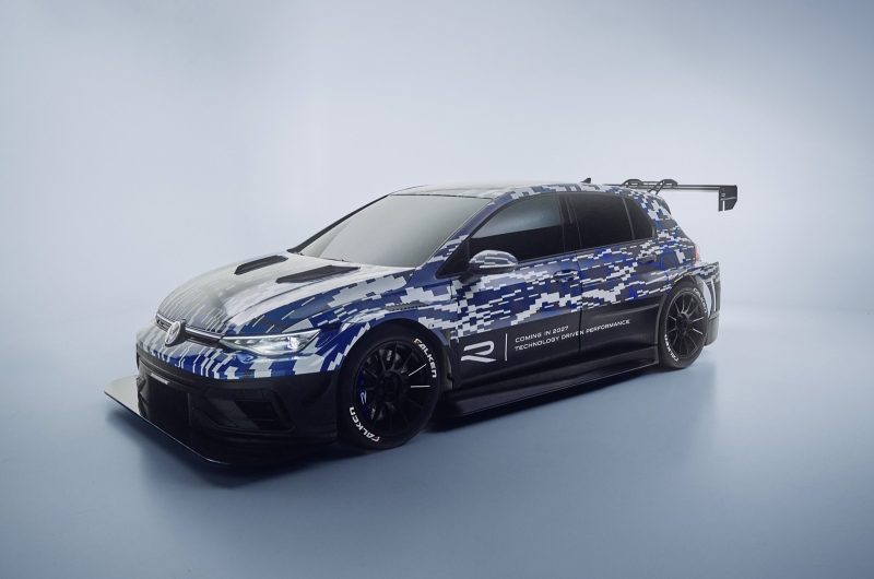 Volkswagen Golf R 24H стал предвестником участника гонки «24 часа Нюрбургринга»
