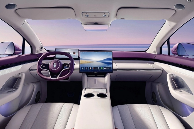 Chery и Huawei анонсировали кроссовер Luxeed RX в новом стиле