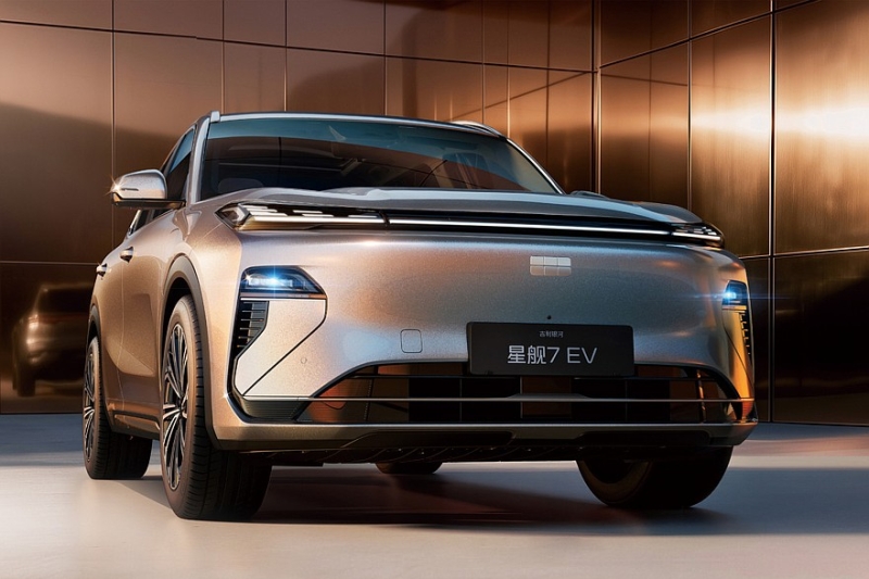 Geely Galaxy Starship 7, который знаком россиянам: новая версия предложена сразу со скидками