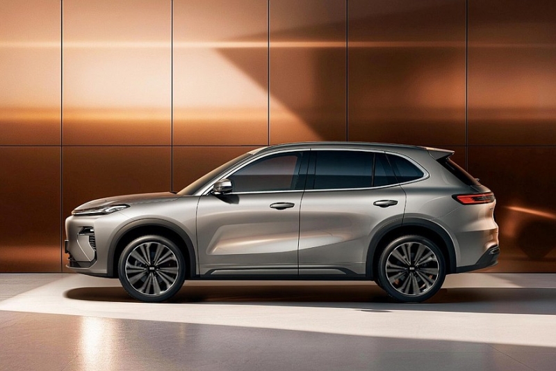 Geely Galaxy Starship 7, который знаком россиянам: новая версия предложена сразу со скидками