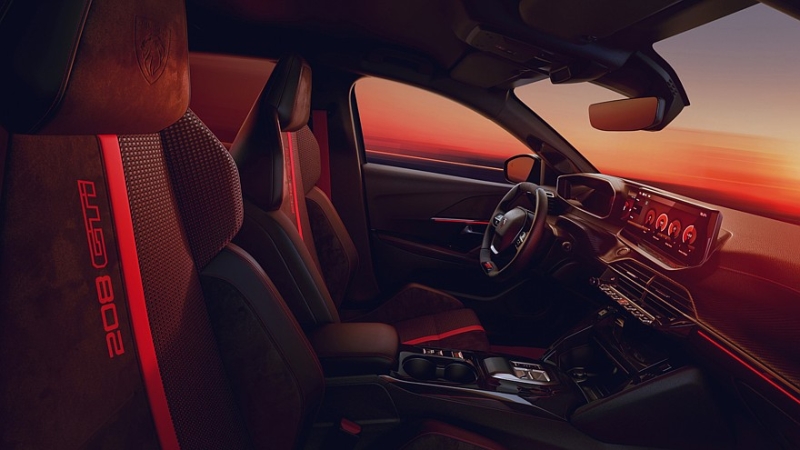 Peugeot полностью рассекретила серийный хот-хэтч E-208 GTi, цена известна