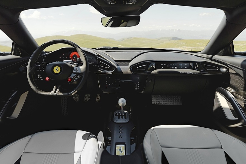 Ferrari 12Cilindri Manuale: очень дорогой симулятор МКП с &laquo;защитой от дурака&raquo;