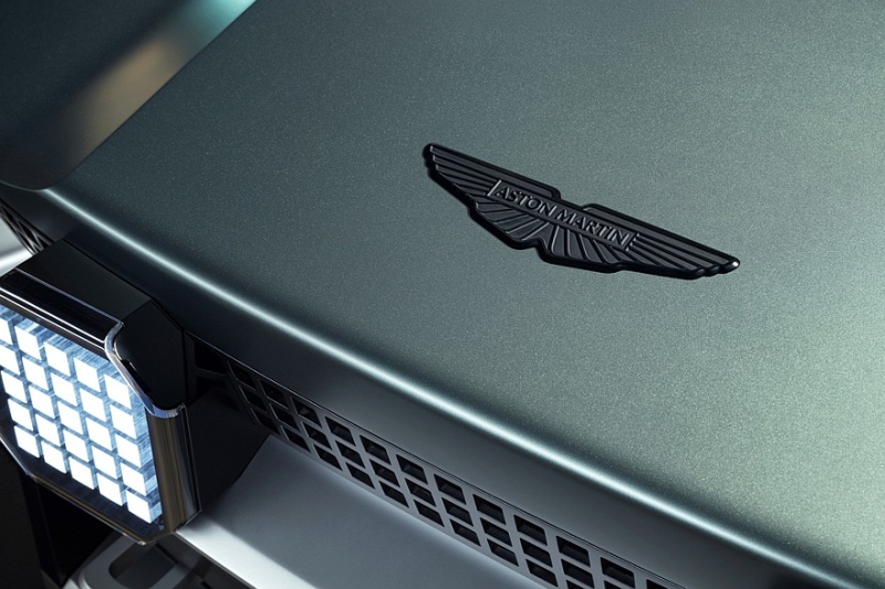 Компания Aston Martin представила брутальный внедорожник с V12. Мечта? Да, но есть нюанс&hellip;