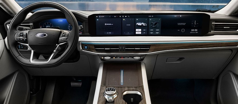 Обновлённый Ford Explorer выходит на китайский рынок, цена известна
