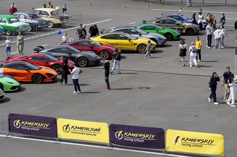 &laquo;Серия классика 2026&raquo; на Moscow Raceway третий этап &ndash; успех, эмоции и ретромагия!