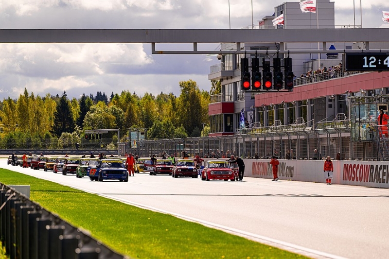 Третий этап &laquo;Серия Классика &ndash; 2026&raquo; на Moscow Raceway: ретроатмосфера и зрелищные заезды