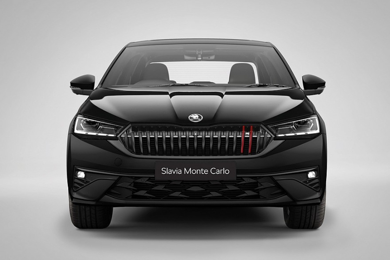 Бюджетный седан Skoda Slavia пережил рестайлинг: другие экраны, массажёр и новый автомат