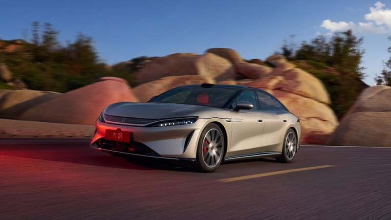 BYD полностью рассекретил флагманский седан Dahan, цены известны