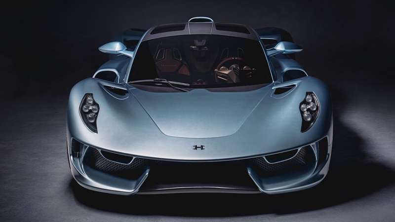 Hennessey Blackbird: аналоговый суперкар в авиационном стиле с атмосферным V8 и МКП