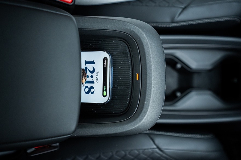 Mitsubishi Eclipse Sportback EV на базе Nissan: новые официальные фото и подробности