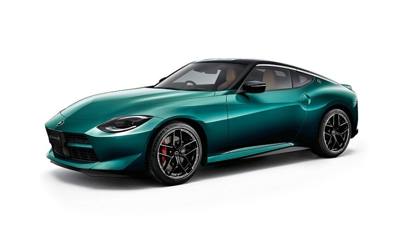 Обновлённый Nissan Z наконец-то представлен в Японии: МКП доступна на всех версиях
