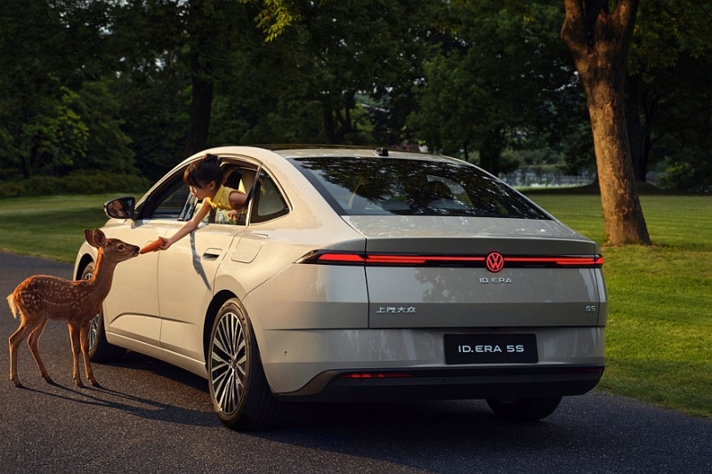 Седан Volkswagen ID.Era 5S выходит на рынок &ndash; сразу со скидками