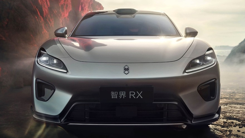 Спортивный кроссовер Luxeed RX бросает вызов Xiaomi YU7: старт предпродаж и подробности