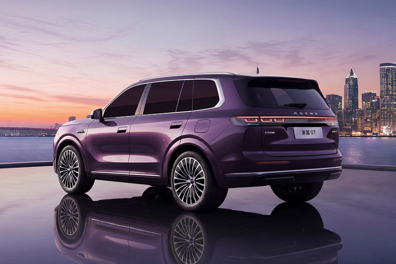 Большой кроссовер Roewe Jiayue 07 выходит на рынок с привлекательными ценами
