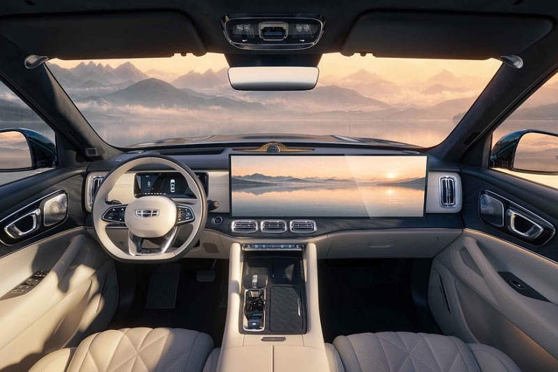 Флагманский кроссовер Geely Monjaro Plus: больше официальных изображений