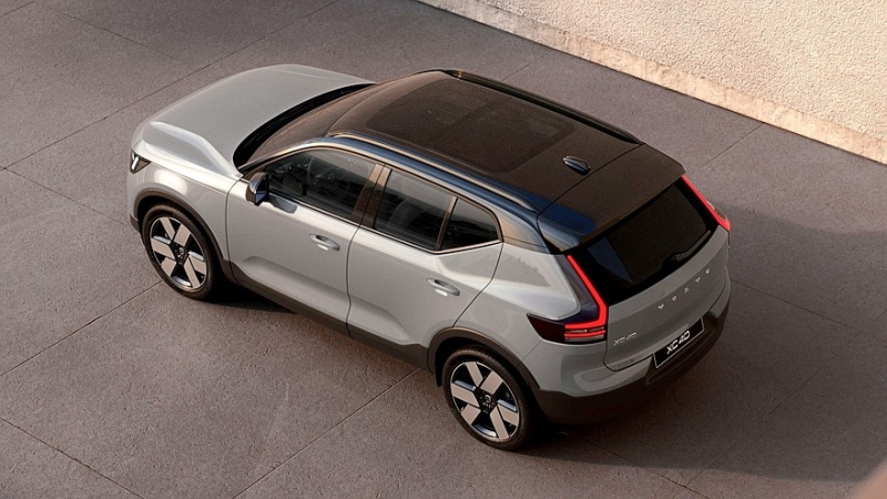 Компактные кроссоверы Volvo XC40, EX40 и EC40 пережили долгожданный рестайлинг