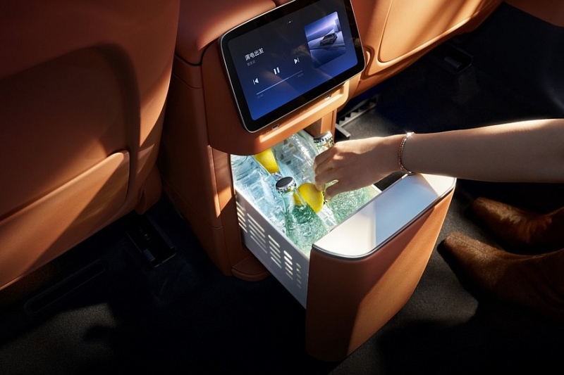 Кроссовер Xpeng G9L стартует на домашнем рынке и готовится «прописаться» в Европе