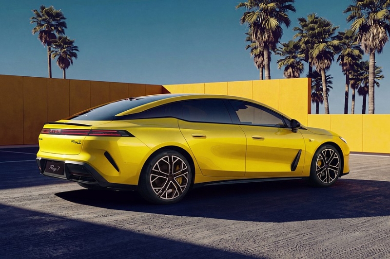 Молодёжный седан Aion Ray 7 от GAC готовится к старту продаж: рассекречен интерьер