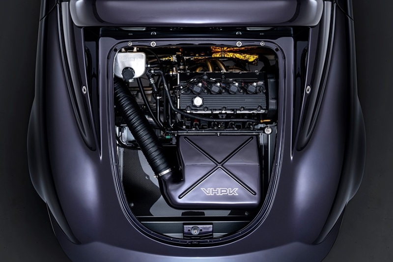 Рестомод Analogue VHPK на базе Lotus Elise S1: водитель по центру и масса менее 600 кг