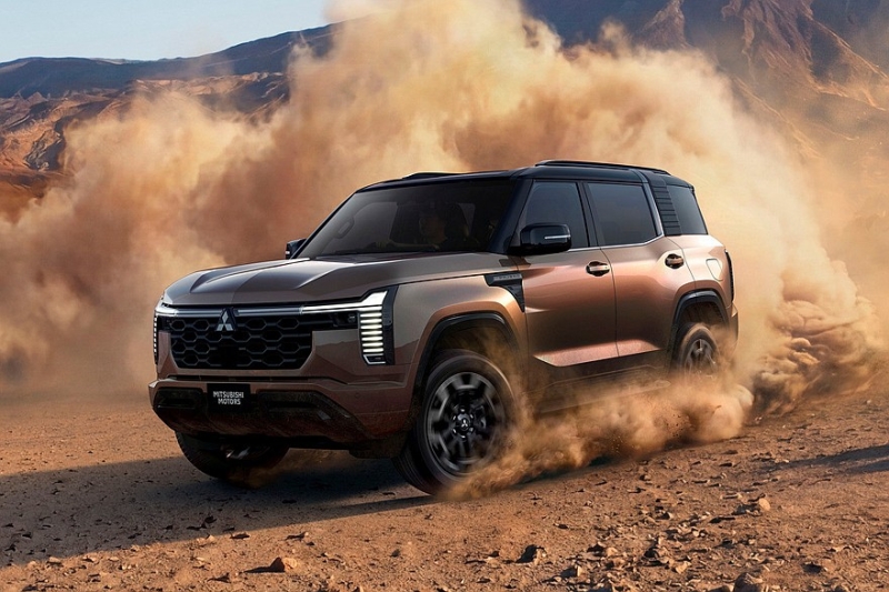 Возрождённый внедорожник Mitsubishi Pajero: дизель и никакой &laquo;зелени&raquo;