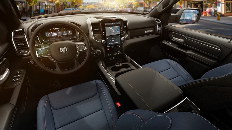 Большой пикап Ram 1500 обзавёлся особенными юбилейными версиями