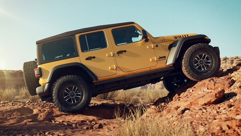 Jeep Wrangler получил новую спецверсию Willys 392 с мотором V8 Hemi