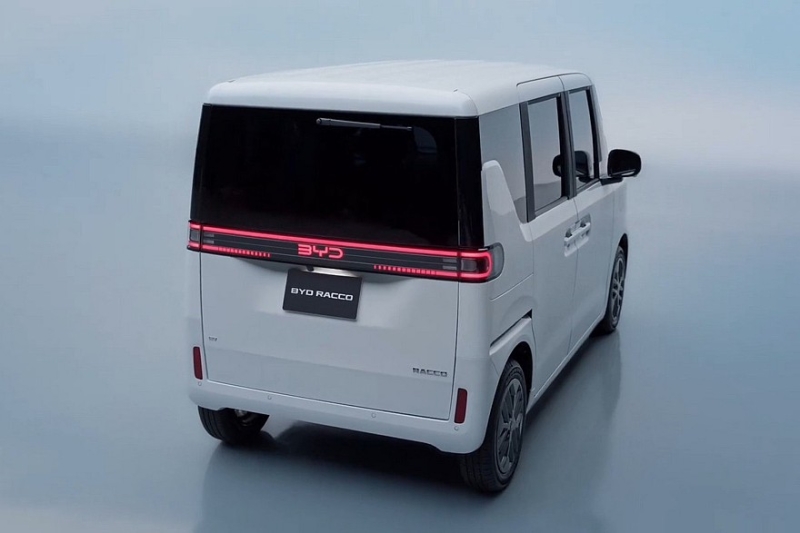 Китайский кей-кар BYD Racco для Японии: официальные фото салона и новые подробности