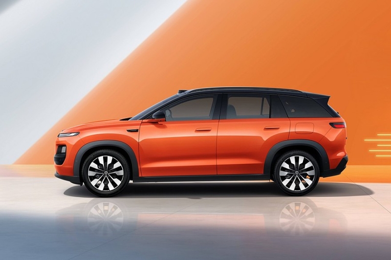 Компактный кроссовер Volkswagen ID.Era 5X пополнит новейшее семейство