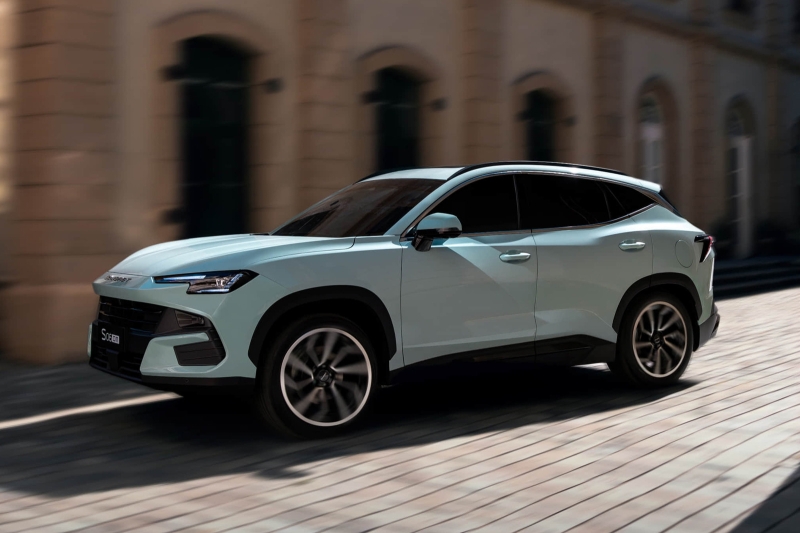 Кроссовер Soueast S06 доберётся до российского авторынка в 2026 году