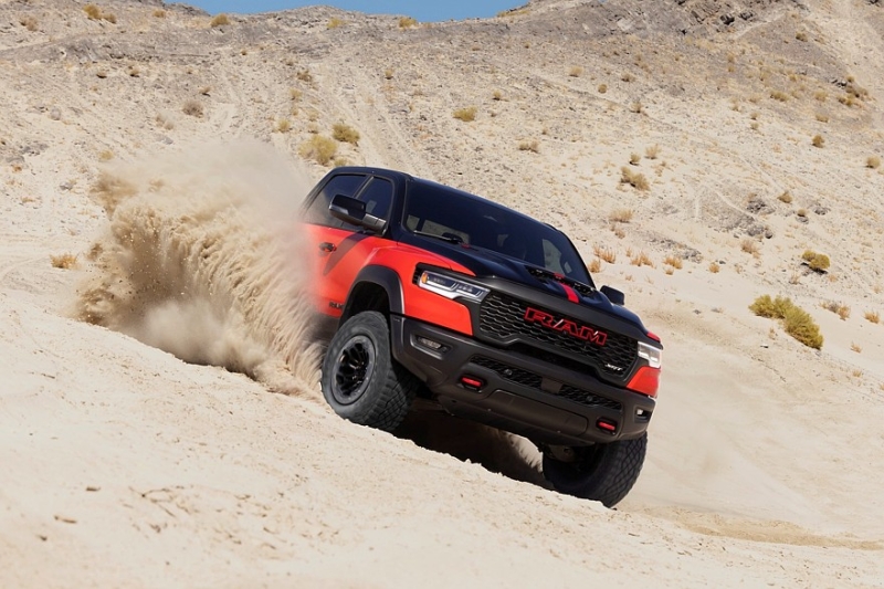 Масл-трак Ram 1500 SRT TRX вернулся: мощнее, быстрее и богаче предшественника