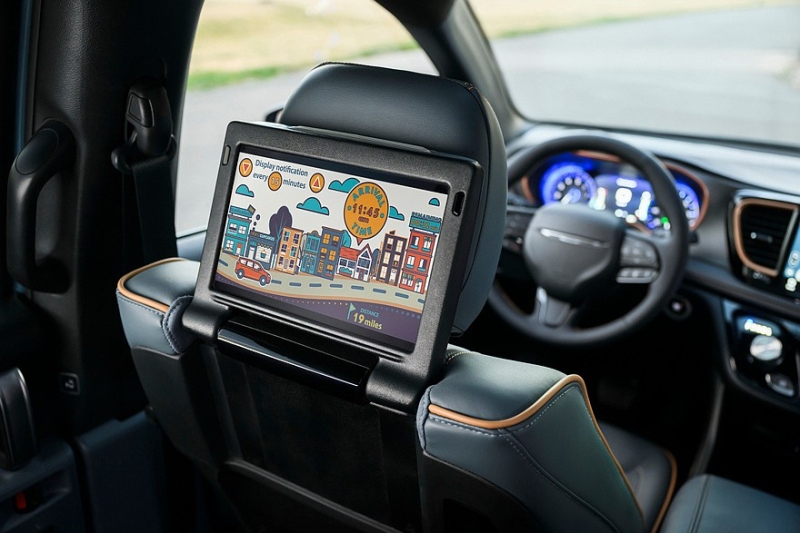 Обновлённый минивэн Chrysler Pacifica предложен с прежним мотором V6