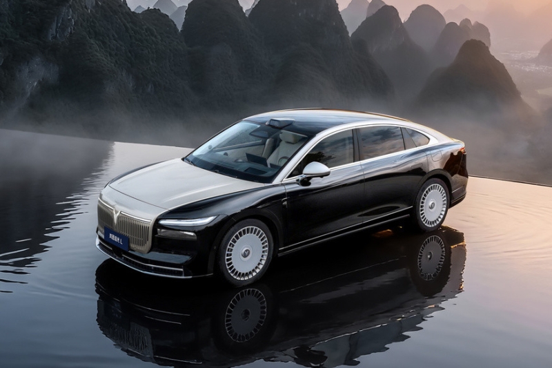 Полноприводный седан Voyah Passion L готов к старту продаж